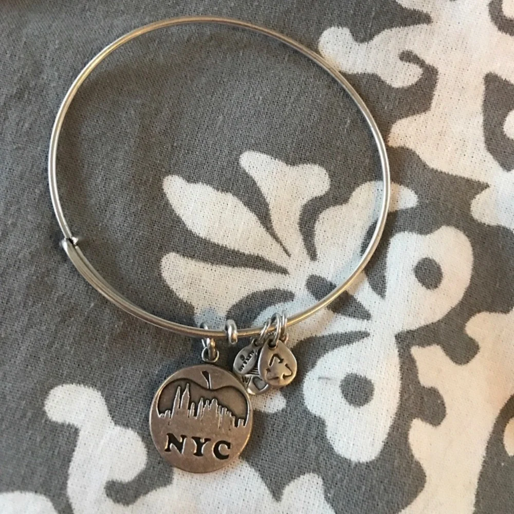 Alex and Ani NYC Skyline II Bangle - Silver
